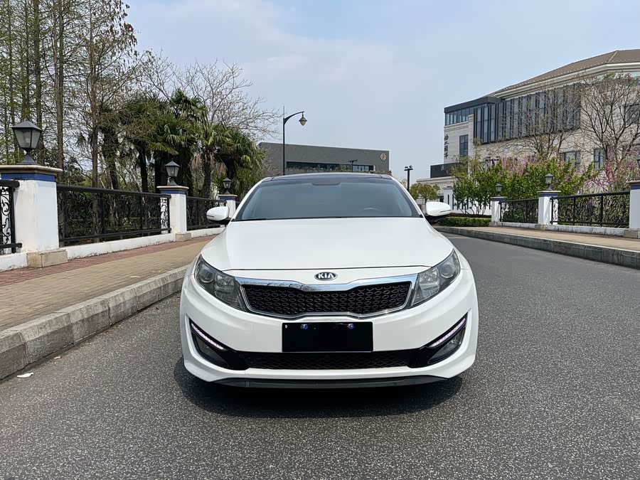 起亚 起亚K5 2012 汽车图片 #3