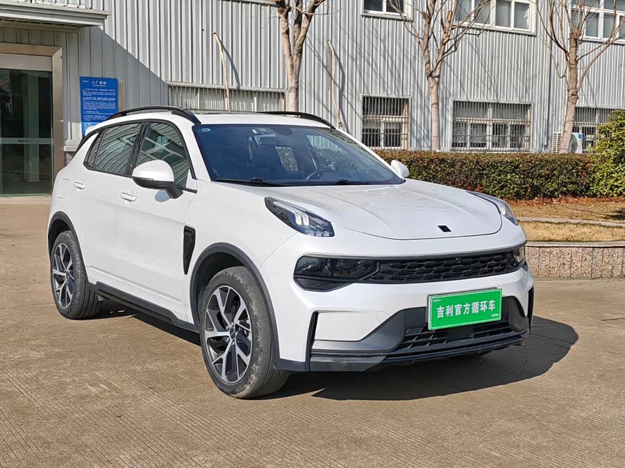 Lynk & Co 01 EM-P 2023 car image #3