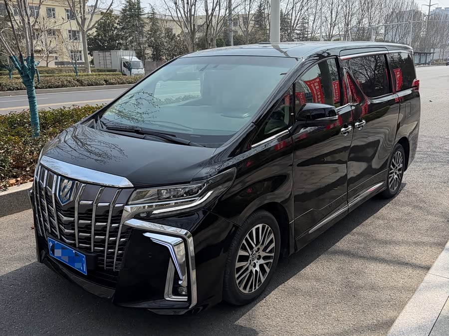 Toyota Alphard 2017 car image #3