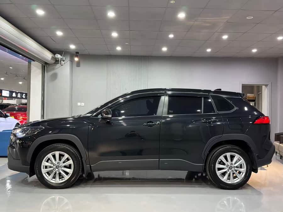 Toyota Corolla Cross 2025 car image #3