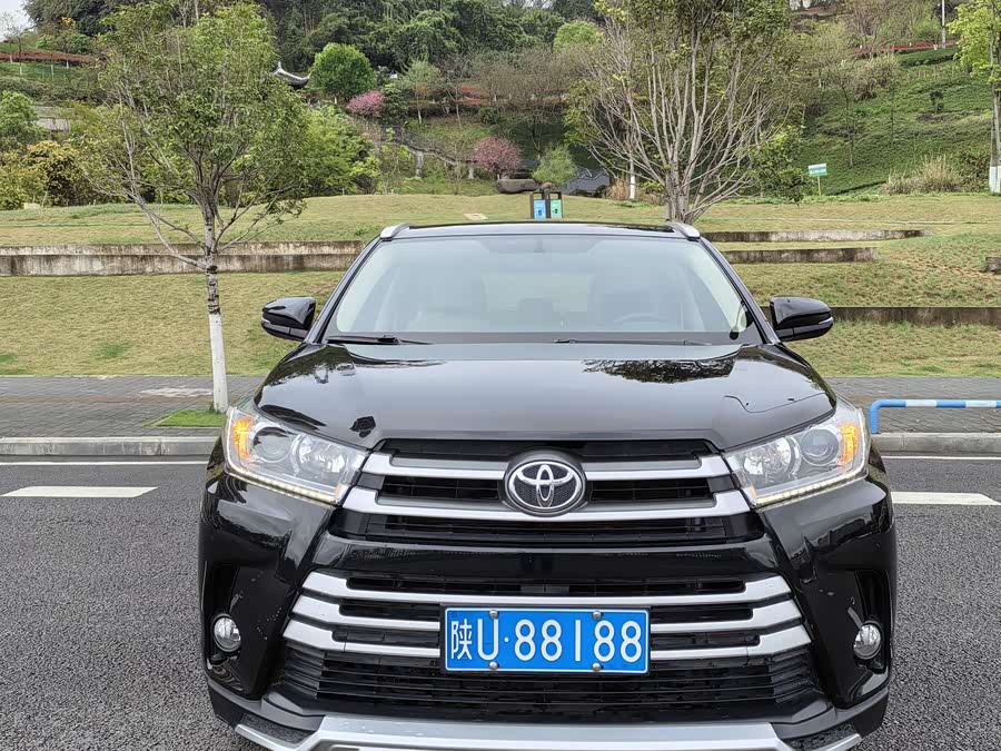 Toyota Highlander 2021 image de voiture #3