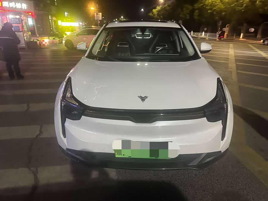 哪吒汽车 哪吒U 2022 汽车图片 #3