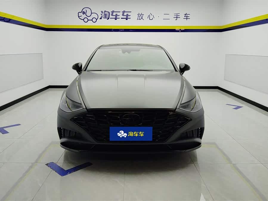 Hyundai Sonata 2023 صورة سيارة #3