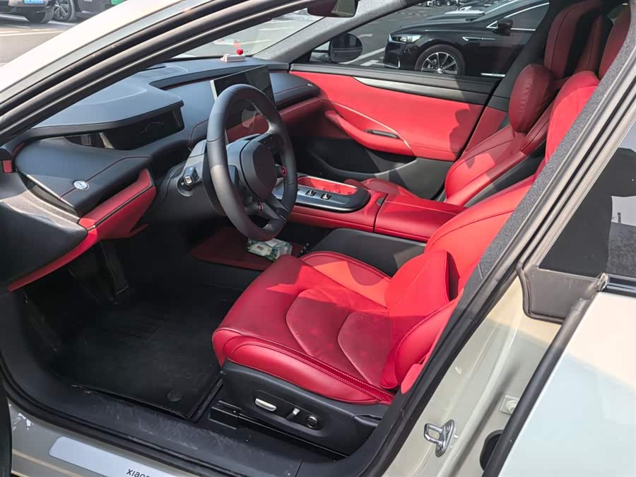MI SU7 2024 car image #3