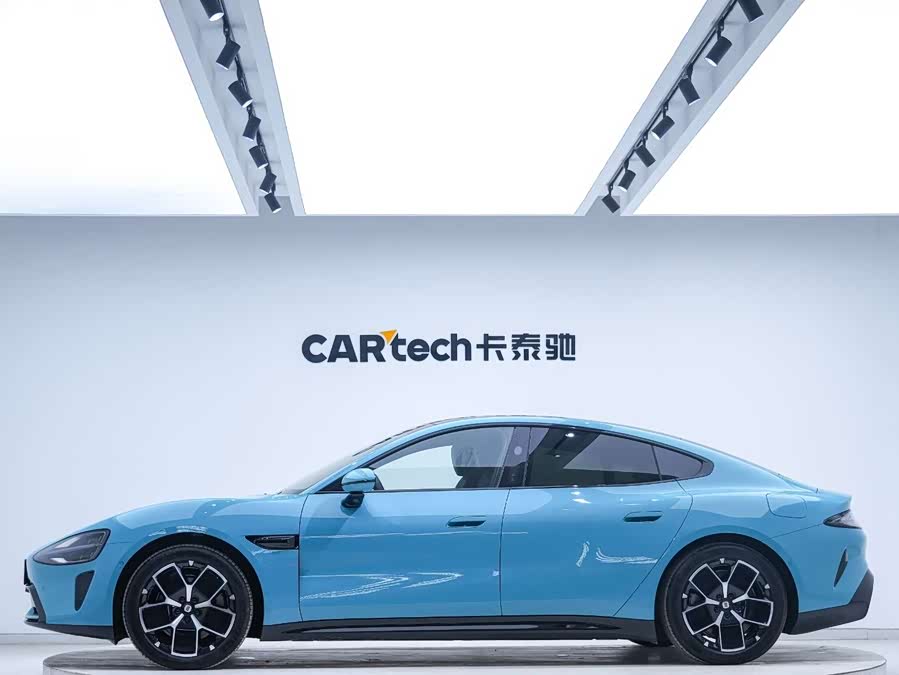MI SU7 2024 car image #3
