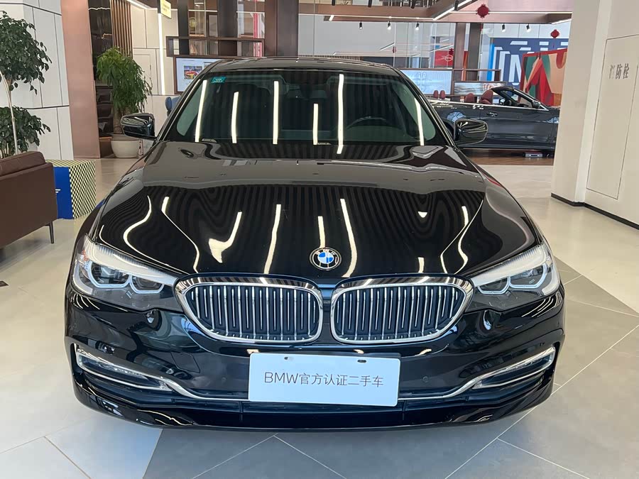 BMW 5 Series 2018 #3 BMW 5 Series 2018 car image #3