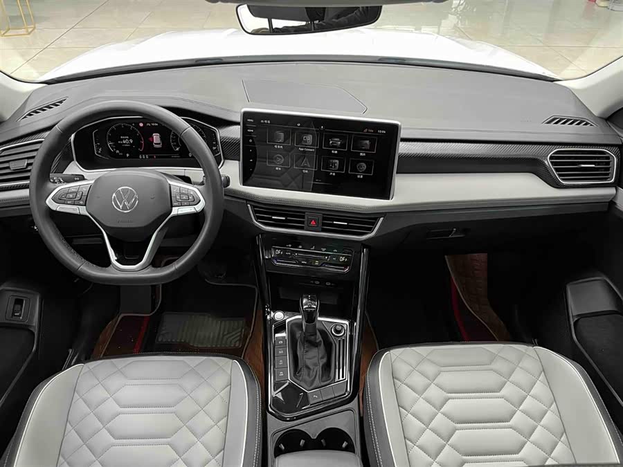 Volkswagen Tayron 2023 car image #3