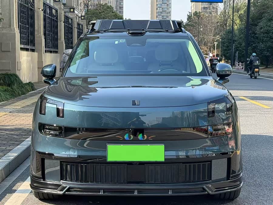 Lynk & Co 900 2025 #3 Lynk & Co 900 2025 car image #3
