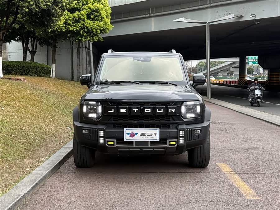 Jetour Traveller 2023 car image #3