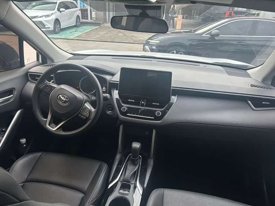 Toyota Frontlander 2022 car image #3