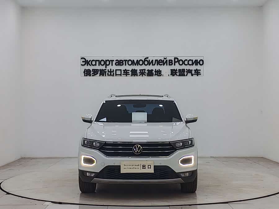 Volkswagen T-Roc 2021 car image #3