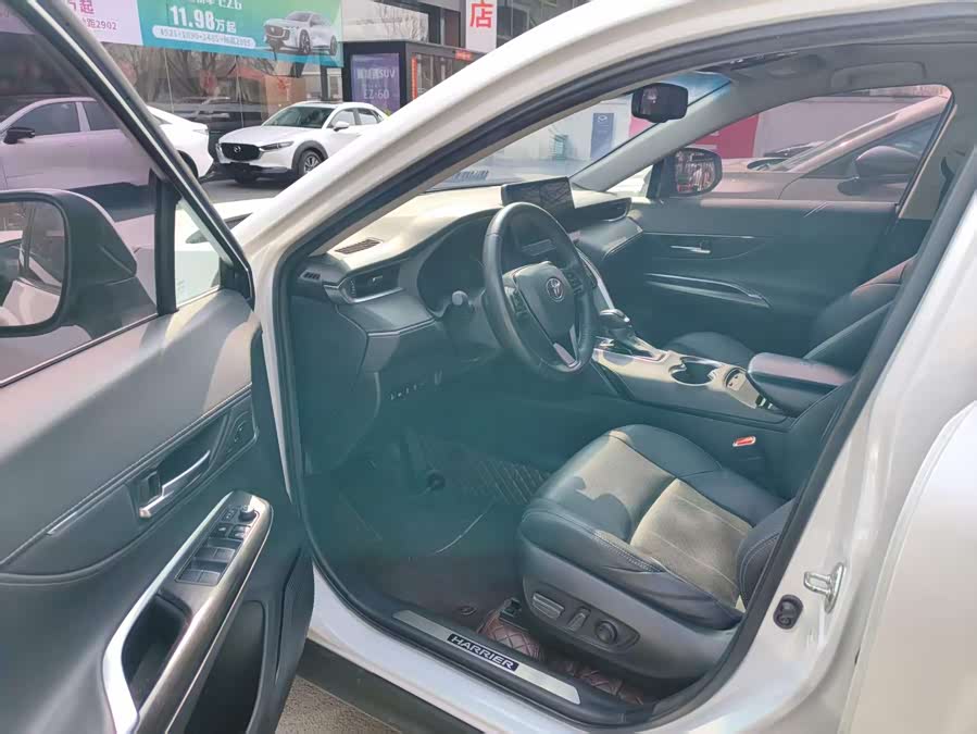 Toyota Venza 2022 car image #3