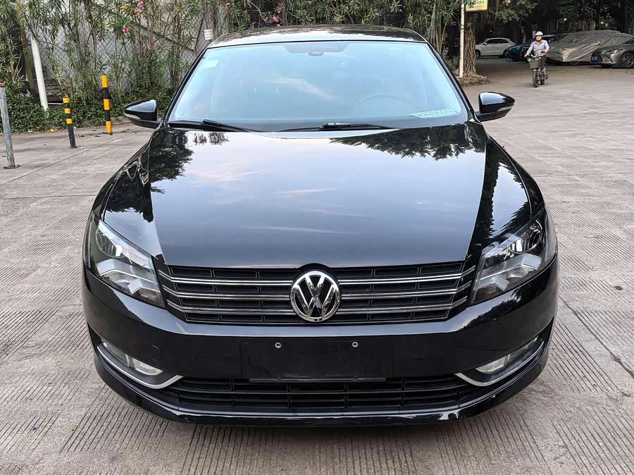 Volkswagen Passat 2015 car image #3
