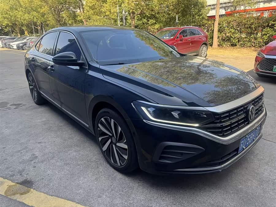 Volkswagen Passat 2024 صورة سيارة #3