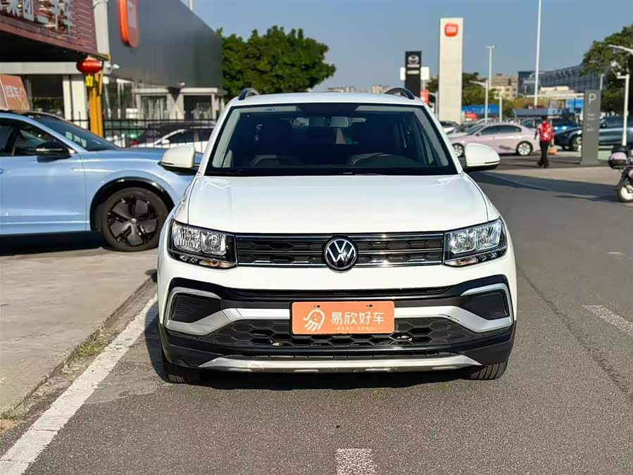 Volkswagen T-Cross 2023 car image #3