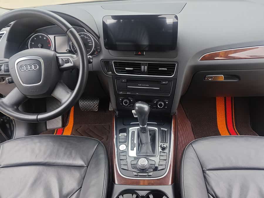 奥迪 奥迪Q5 2011 汽车图片 #3