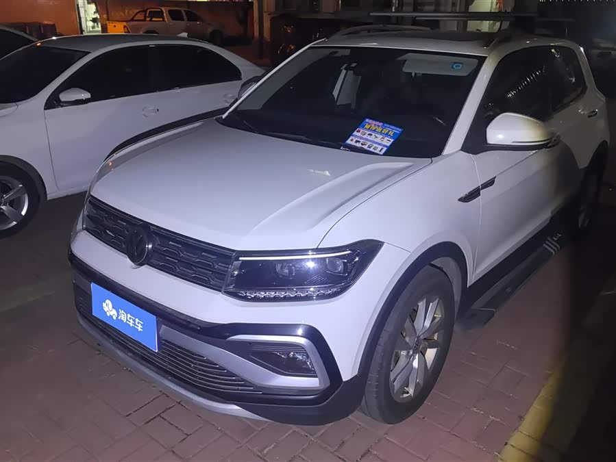 Volkswagen T-Cross 2019 #3 Volkswagen T-Cross 2019 car image #3