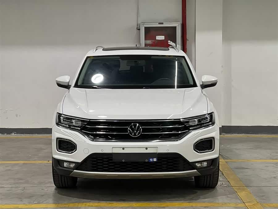 Volkswagen T-Roc 2023 #3 Volkswagen T-Roc 2023 car image #3