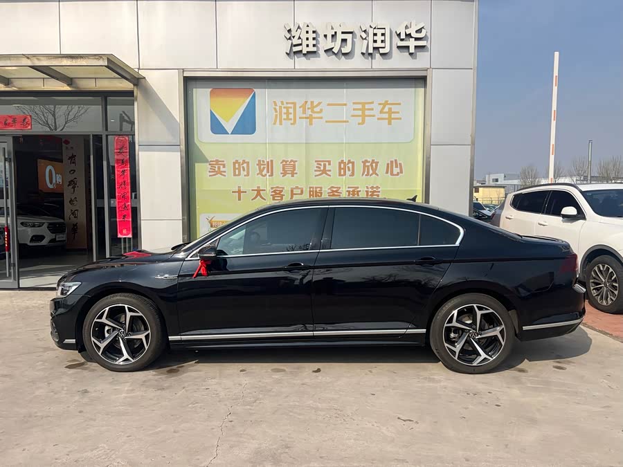 Volkswagen Magotan 2023 immagine di auto #3