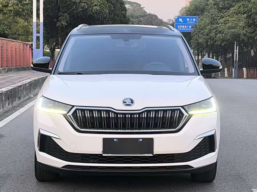 Skoda Kamiq 2022 car image #3