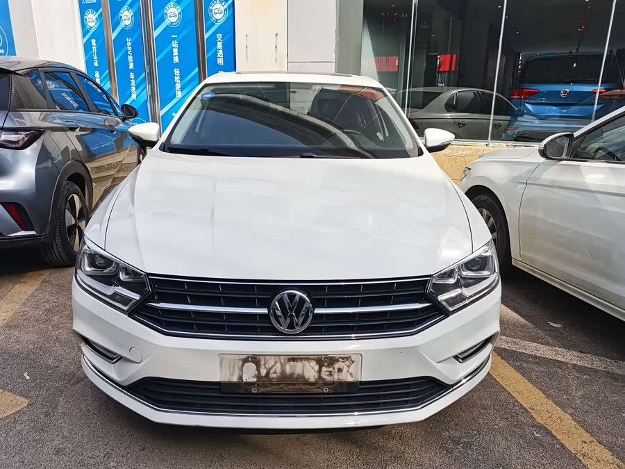 Volkswagen Bora 2018 car image #3