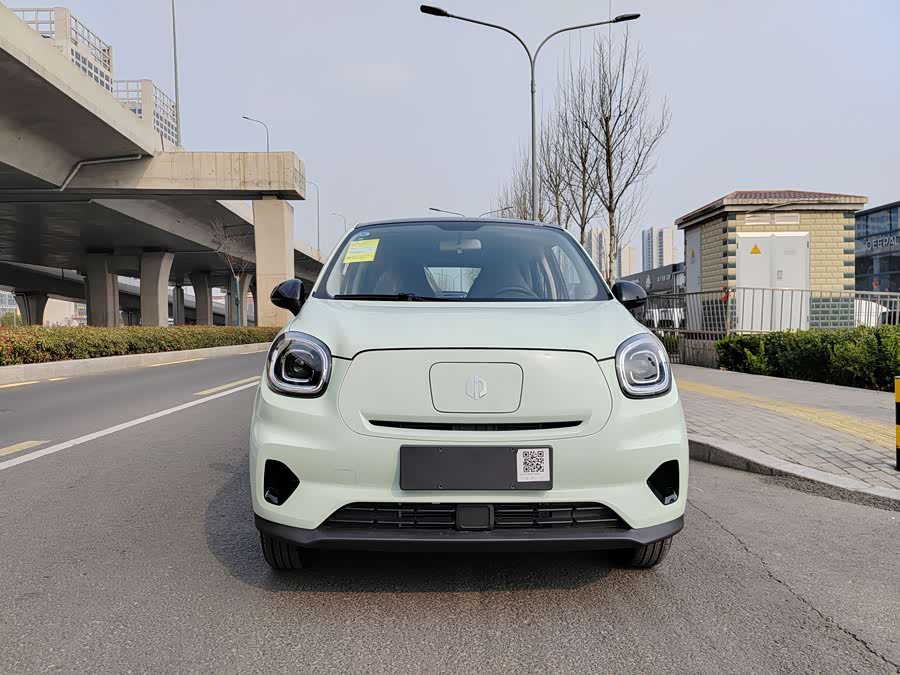 零跑汽车 零跑T03 汽车图片 #3