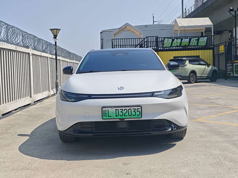 零跑汽车 零跑C01 2023 汽车图片 #3