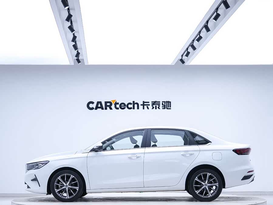GEELY Emgrand 2021 car image #3