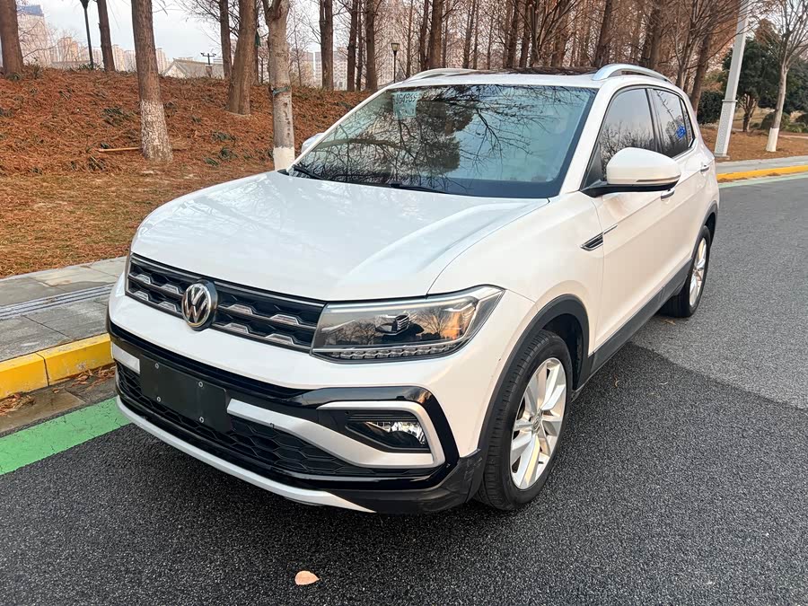 Volkswagen T-Cross 2021 #3 Volkswagen T-Cross 2021 car image #3