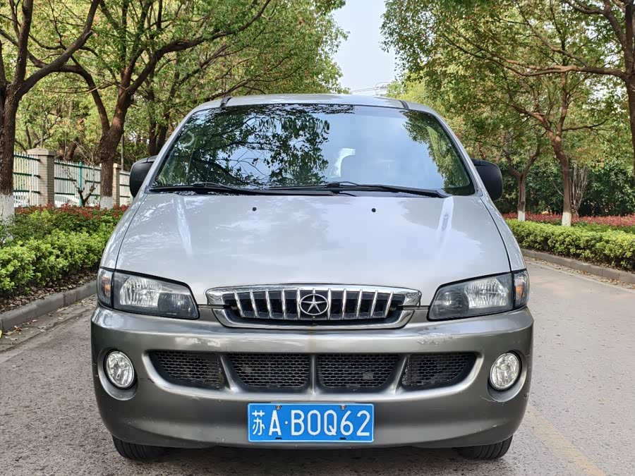 JAC 2011 imagem de carro #3