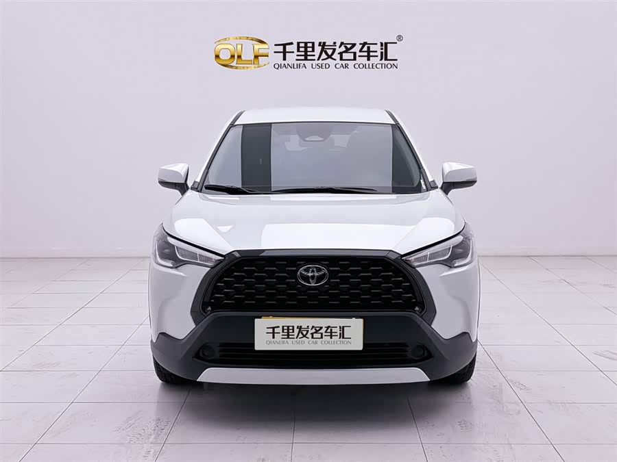 Toyota Corolla Cross 2025 immagine di auto #3