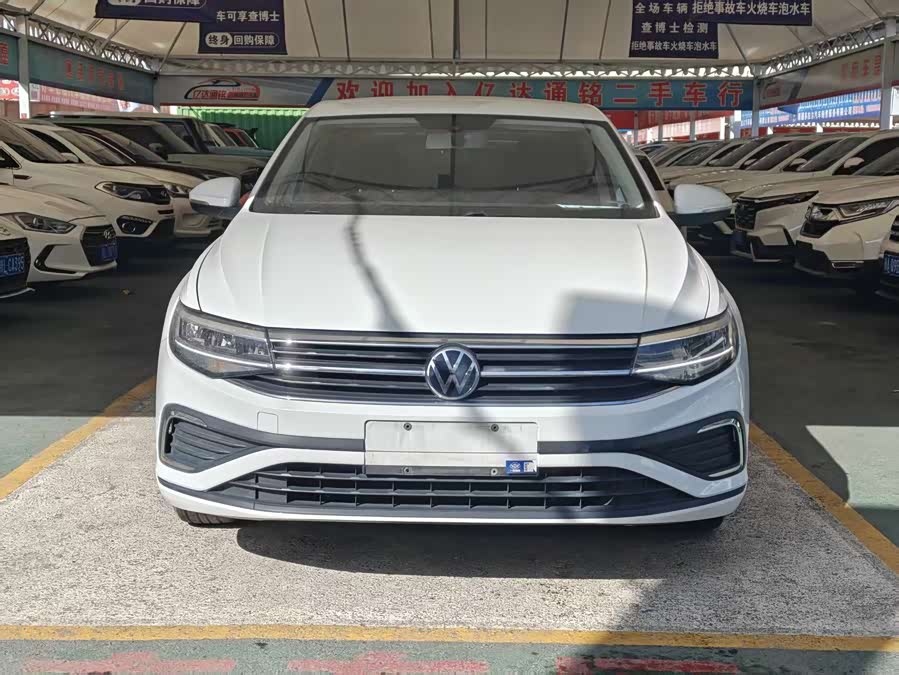 Volkswagen Bora 2023 car image #3