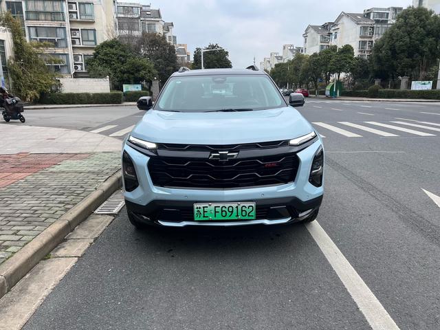 Chevrolet Equinox Plus 2024 #3 Chevrolet Equinox Plus 2024 car image #3