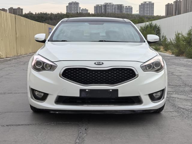 Kia Cadenza 2013 изображение автомобиля #3