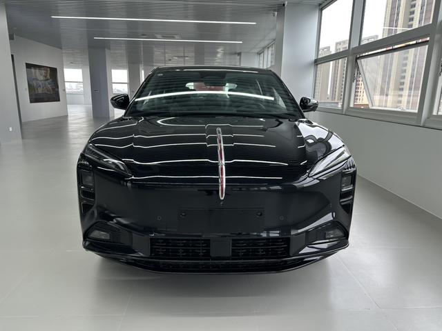 HongQi TianGong 08 #3 HongQi TianGong 08 صورة سيارة #3