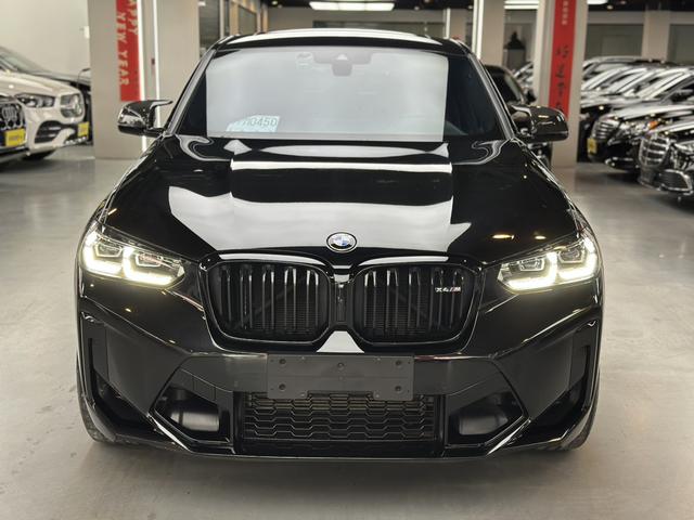 BMW X4 M 2024 car image #3