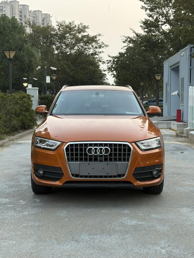 Audi Q3 (Imported) 2012 car image #3