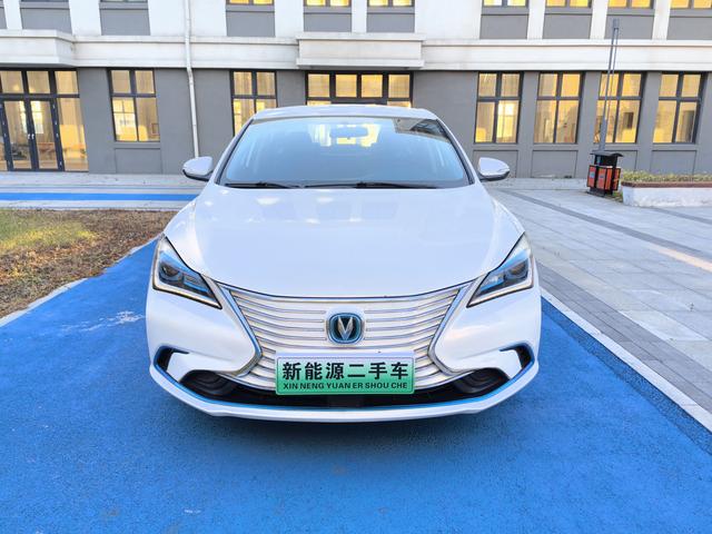 Changan Eado EV 2019 car image #3