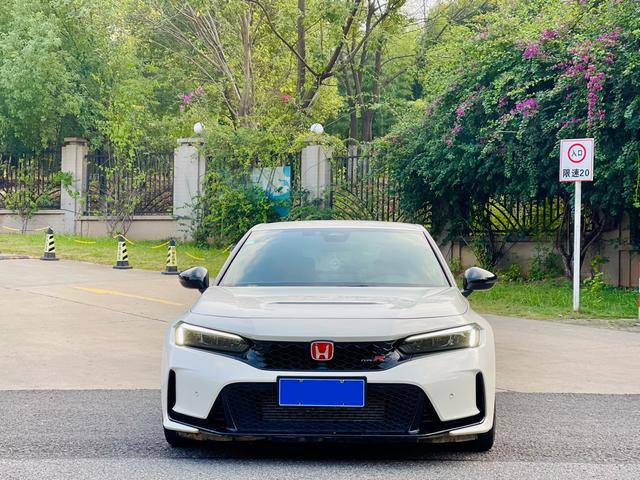 Honda Civic (Imported) 2024 #3 Honda Civic (Imported) 2024 car image #3