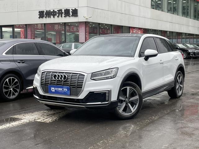 Audi Q2L e-tron 2021 car image #3