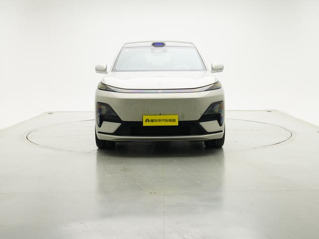 Deepal S09 2025 car image #3