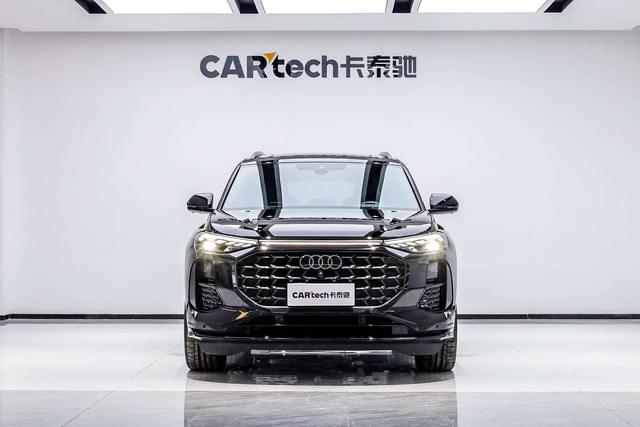 Audi Q6 2024 immagine di auto #3