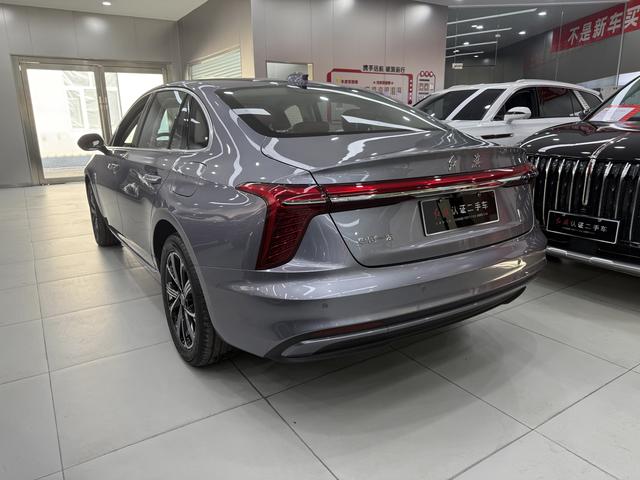 HongQi H5 PHEV 2025 car image #3