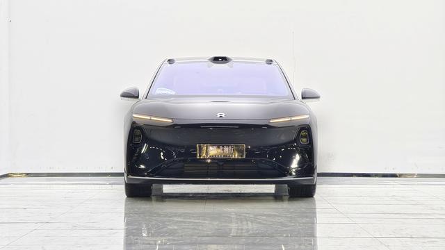 蔚来 蔚来ET9 2025 汽车图片 #3