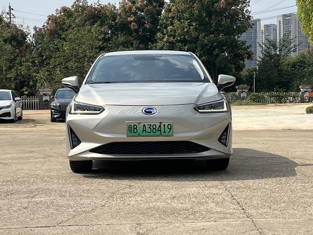 GAC ix4 2021 #3 GAC ix4 2021 imagem de carro #3