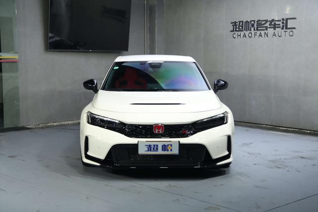 Honda Civic (Imported) 2024 car image #3