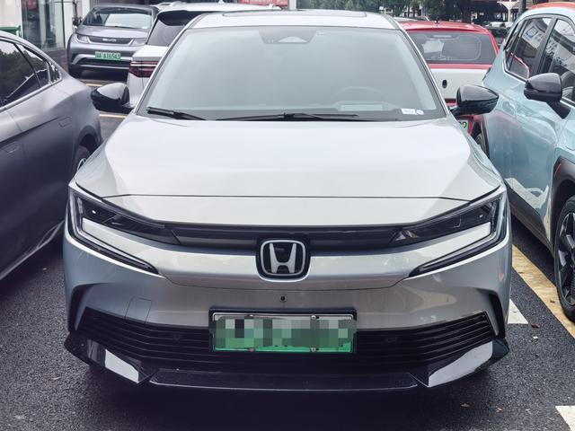 Honda e:NP2 2024 #3 Honda e:NP2 2024 car image #3