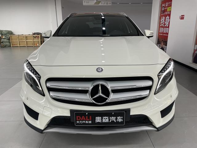 Mercedes-Benz GLA Class (Imported) 2015 #3 Mercedes-Benz GLA Class (Imported) 2015 car image #3