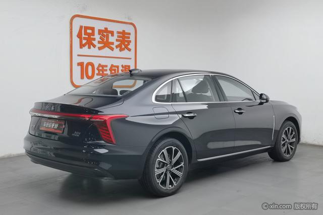 HongQi H5 PHEV 2025 #3 HongQi H5 PHEV 2025 car image #3