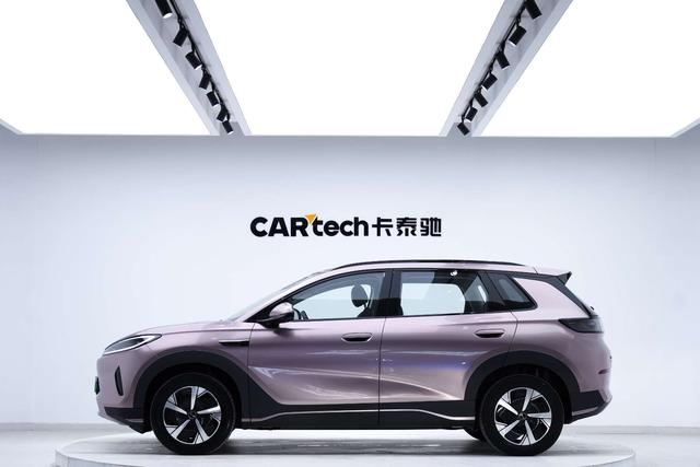 BYD Sea Lion 05 EV 2025 #3 BYD Sea Lion 05 EV 2025 car image #3